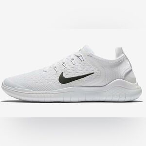 Nike women’s Free RN Shoes